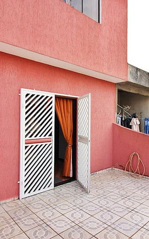Casa à venda com 256m², 4 quartos e 2 vagasVaranda do Quarto 1 