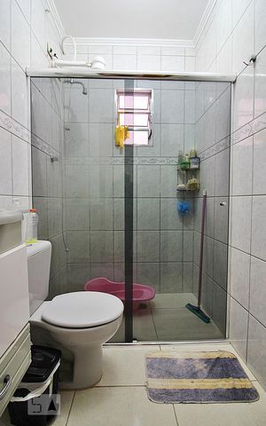 Casa à venda com 256m², 4 quartos e 2 vagasBanheiro Social