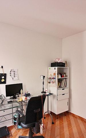 Casa à venda com 256m², 4 quartos e 2 vagasQuarto 2 