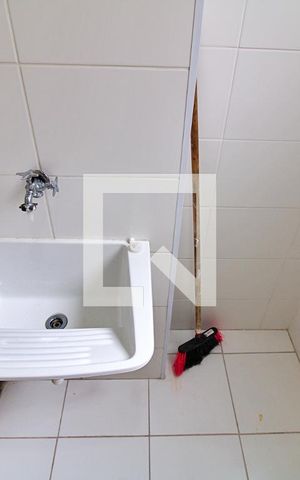 Apartamento para alugar com 43m², 2 quartos e 1 vaga Apartamento para alugar com 43m², 2 quartos e 1 vagaÁrea de Serviço