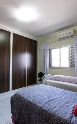 Casa à venda com 300m², 3 quartos e 2 vagas