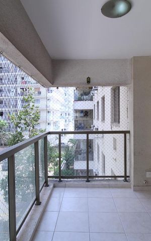 Apartamento para alugar com 66m², 2 quartos e 1 vagaVaranda