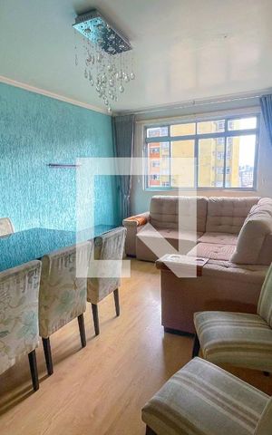 Apartamento à venda com 111m², 3 quartos e 1 vaga Apartamento à venda com 111m², 3 quartos e 1 vagaSala