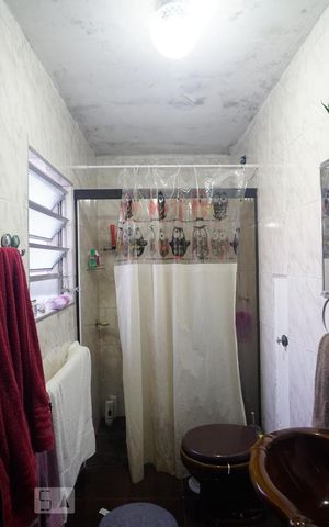 Casa à venda com 240m², 5 quartos e 3 vagasCasa 2 - Banheiro da Suíte