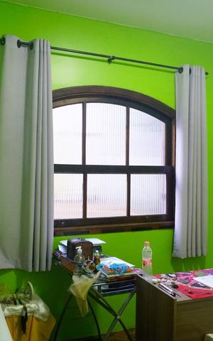 Casa à venda com 240m², 5 quartos e 3 vagasCasa 1 - Quarto
