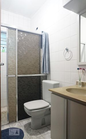 Casa à venda com 240m², 5 quartos e 3 vagasCasa 1 - Banheiro