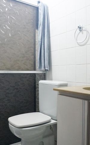 Casa à venda com 240m², 5 quartos e 3 vagasCasa 1 - Banheiro