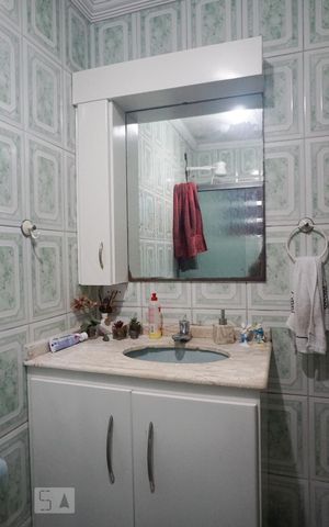 Casa à venda com 240m², 5 quartos e 3 vagasCasa 2 - Banheiro Social