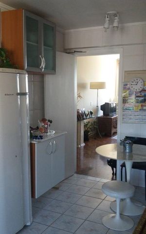 Apartamento à venda com 120m², 3 quartos e 2 vagasCozinha