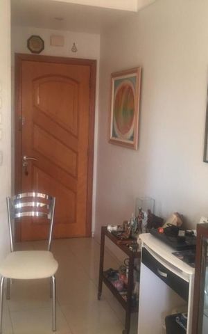 Apartamento à venda com 74m², 3 quartos e 2 vagas Apartamento à venda com 74m², 3 quartos e 2 vagasSala