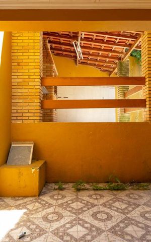 Casa para alugar com 330m², 4 quartos e 4 vagasQuintal