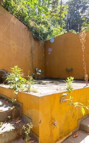Casa para alugar com 330m², 4 quartos e 4 vagasQuintal