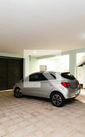 Casa à venda com 372m², 3 quartos e 4 vagasGaragem