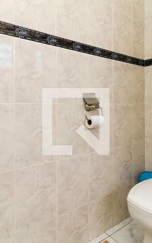 Casa à venda com 372m², 3 quartos e 4 vagasBanheiro da Suíte