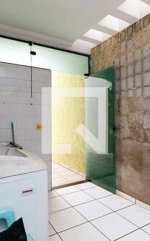 Casa à venda com 372m², 3 quartos e 4 vagasÁrea de Serviço