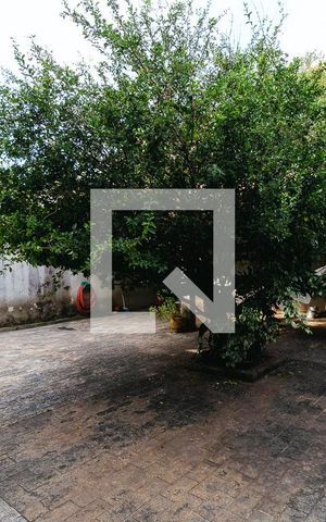 Casa à venda com 372m², 3 quartos e 4 vagasQuintal