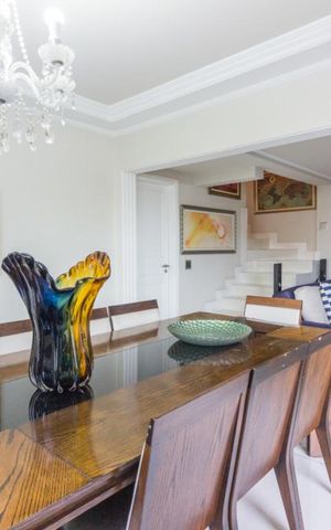 Apartamento à venda com 173m², 4 quartos e 3 vagas Apartamento à venda com 173m², 4 quartos e 3 vagasSala de Jantar