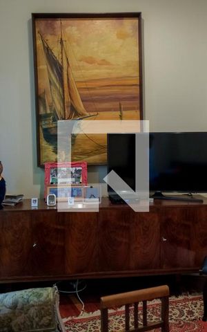 Casa para alugar com 450m², 5 quartos e 7 vagas Casa para alugar com 450m², 5 quartos e 7 vagasSala de TV