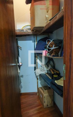Casa para alugar com 450m², 5 quartos e 7 vagas Casa para alugar com 450m², 5 quartos e 7 vagasCloset da suíte 3