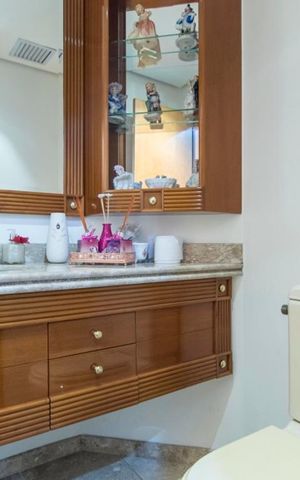 Apartamento à venda com 187m², 4 quartos e 3 vagas Apartamento à venda com 187m², 4 quartos e 3 vagasBanheiro 1