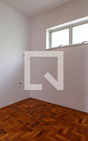 Casa à venda com 377m², 4 quartos e 5 vagas Casa à venda com 377m², 4 quartos e 5 vagasSuíte 1