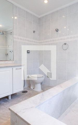 Casa à venda com 700m², 4 quartos e sem vaga Casa à venda com 700m², 4 quartos e sem vagaSuíte 2