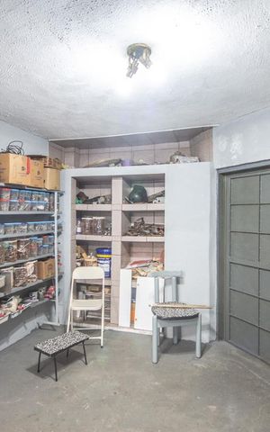 Casa à venda com 110m², 4 quartos e 1 vagaGaragem