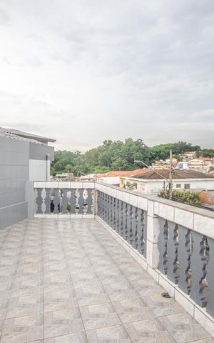 Casa à venda com 110m², 4 quartos e 1 vagaTerraço