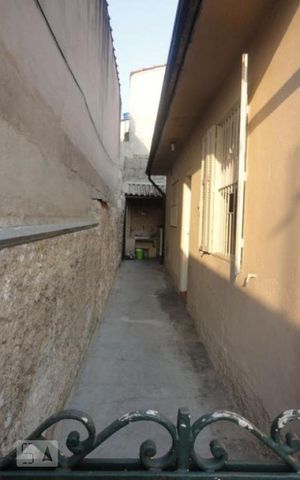 Casa à venda com 199m², 3 quartos e 2 vagas Casa à venda com 199m², 3 quartos e 2 vagasÁrea Externa