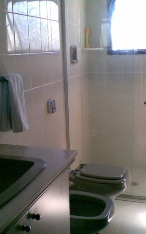 Apartamento à venda com 540m², 5 quartos e 4 vagas Apartamento à venda com 540m², 5 quartos e 4 vagasBanheiro