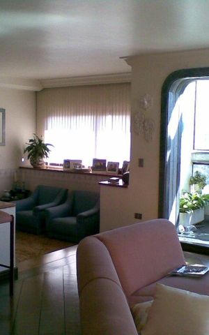 Apartamento à venda com 540m², 5 quartos e 4 vagas Apartamento à venda com 540m², 5 quartos e 4 vagasSala