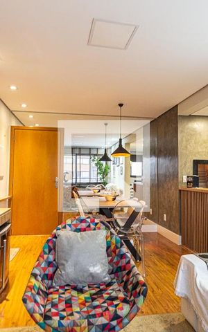 Apartamento à venda com 62m², 2 quartos e 1 vaga Apartamento à venda com 62m², 2 quartos e 1 vagaSala