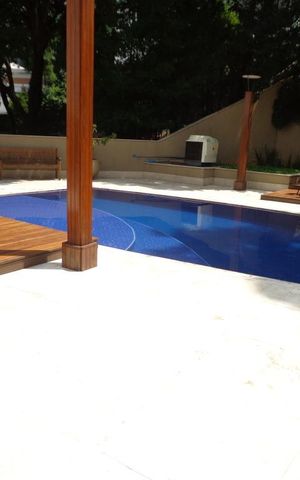 Apartamento à venda com 306m², 3 quartos e 6 vagas Apartamento à venda com 306m², 3 quartos e 6 vagasÁrea Externa