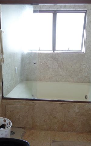 Apartamento à venda com 306m², 3 quartos e 6 vagas Apartamento à venda com 306m², 3 quartos e 6 vagasBanheiro