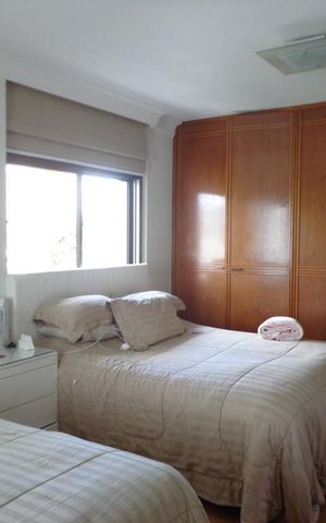 Apartamento à venda com 306m², 3 quartos e 6 vagas Apartamento à venda com 306m², 3 quartos e 6 vagasQuarto