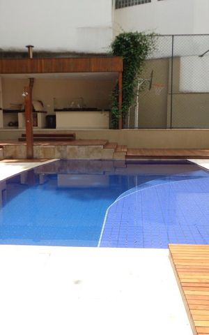 Apartamento à venda com 306m², 3 quartos e 6 vagas Apartamento à venda com 306m², 3 quartos e 6 vagasÁrea Externa