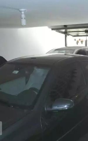 Casa à venda com 276m², 3 quartos e 5 vagas Casa à venda com 276m², 3 quartos e 5 vagasGaragem