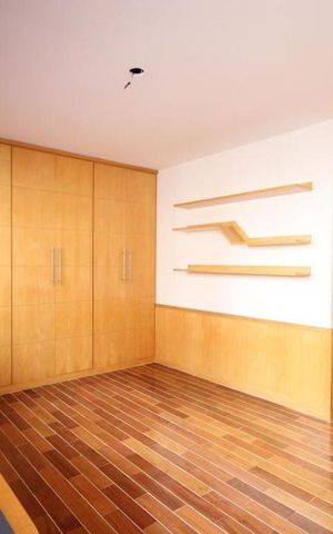 Apartamento à venda com 500m², 5 quartos e 4 vagas Apartamento à venda com 500m², 5 quartos e 4 vagasQuarto
