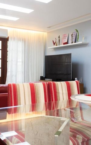 Casa à venda com 200m², 4 quartos e 4 vagasSala de Jantar
