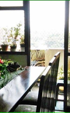 Apartamento à venda com 200m², 4 quartos e sem vaga Apartamento à venda com 200m², 4 quartos e sem vagaSala