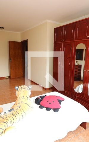 Casa à venda com 370m², 4 quartos e 10 vagasQuarto 3