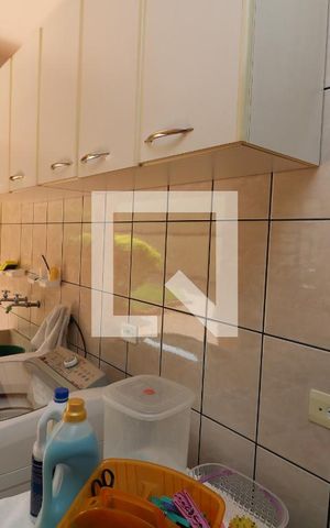 Casa à venda com 370m², 4 quartos e 10 vagasDetalhe da area de serviço