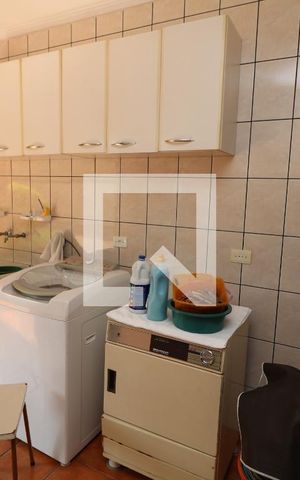 Casa à venda com 370m², 4 quartos e 10 vagasDetalhe da area de serviço