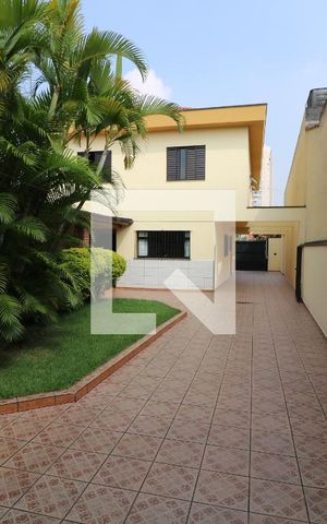 Casa à venda com 370m², 4 quartos e 10 vagasQuintal