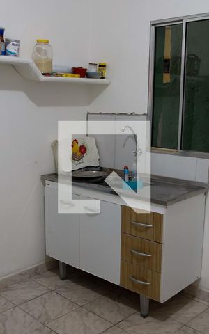 Casa à venda com 200m², 6 quartos e 1 vaga Casa à venda com 200m², 6 quartos e 1 vagaCozinha