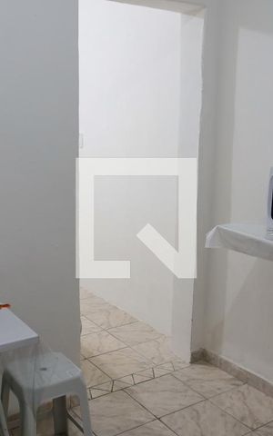 Casa à venda com 200m², 6 quartos e 1 vaga Casa à venda com 200m², 6 quartos e 1 vagaCozinha