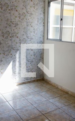Casa à venda com 200m², 6 quartos e 1 vaga Casa à venda com 200m², 6 quartos e 1 vagaQuarto 3 - Suíte