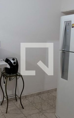 Casa à venda com 200m², 6 quartos e 1 vaga Casa à venda com 200m², 6 quartos e 1 vagaCozinha