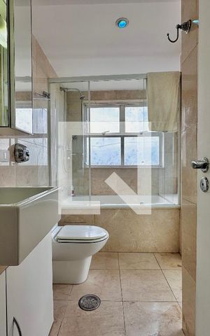 Apartamento à venda com 269m², 4 quartos e 2 vagas Apartamento à venda com 269m², 4 quartos e 2 vagasBanheiro Suíte 2 Cobertura