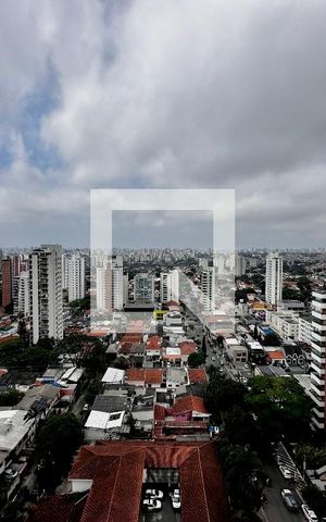 Apartamento à venda com 269m², 4 quartos e 2 vagas Apartamento à venda com 269m², 4 quartos e 2 vagasVista Varanda Superior
